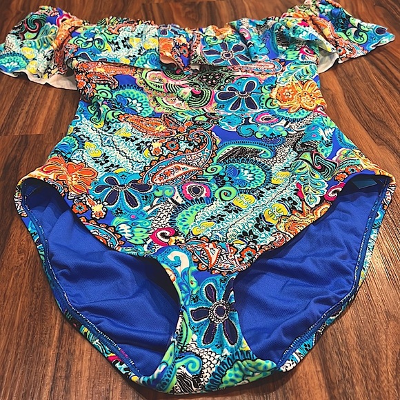 Rod Bleu Beattie Paisley Off the Shoulder - Picture 9 of 16